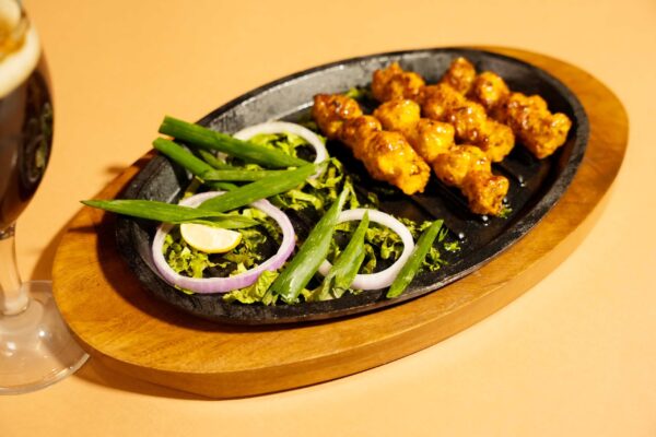 Cast Iron Sizzler 8 Inch . - Image 3